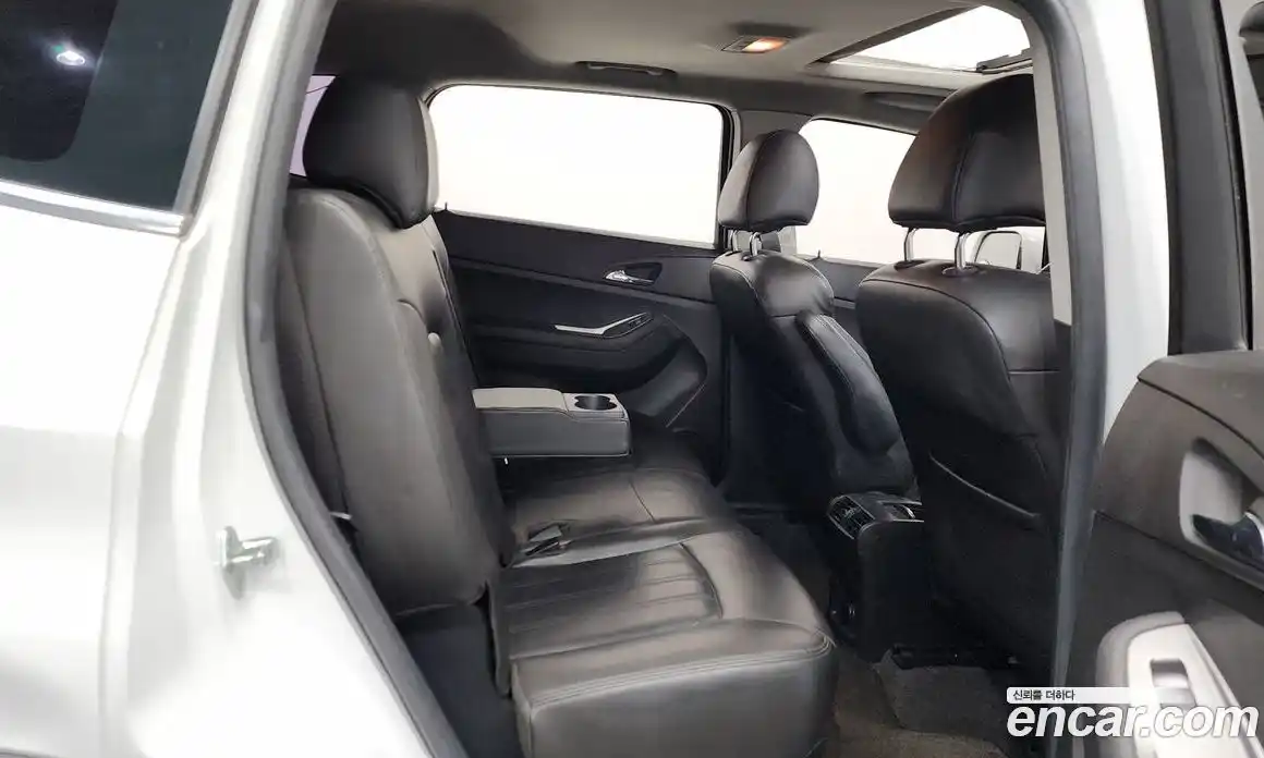 Chevrolet Orlando 2012 2.0 Автомат в Москве № 59872, фото 13