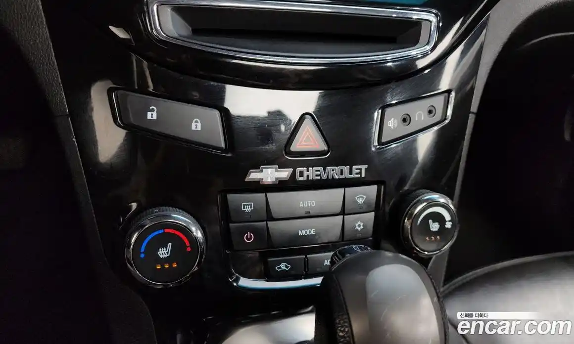 Chevrolet Orlando 2012 2.0 Автомат в Москве № 59872, фото 20