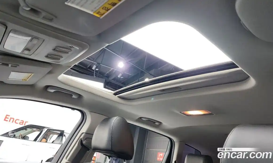 Chevrolet Orlando 2012 2.0 Автомат в Москве № 59872, фото 3