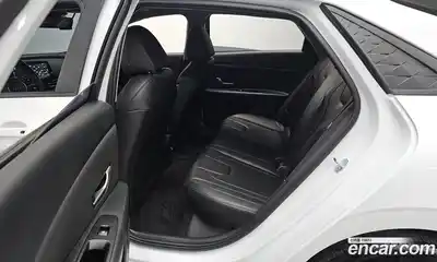 Hyundai Avante 2024 1.6 Автомат в Москве № 6815, миниатюра 11