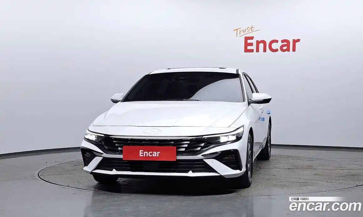 Hyundai Avante 2024 1.6 Автомат в Москве № 6815, фото 3