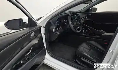 Hyundai Avante 2024 1.6 Автомат в Москве № 6815, миниатюра 6