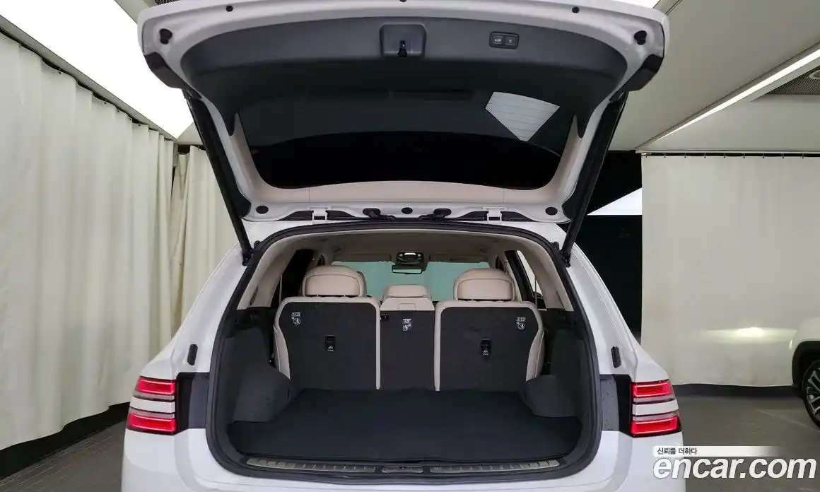 Genesis GV80 2024 2.5 Автомат в Москве № 80975, фото 9