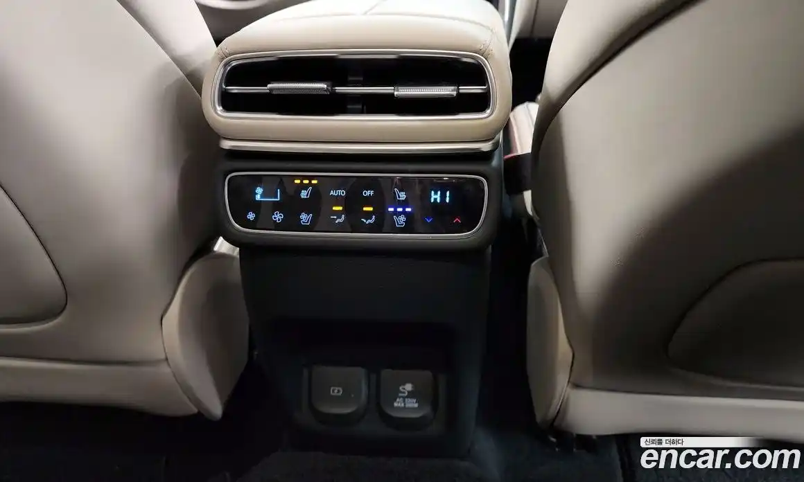 Genesis GV80 2024 2.5 Автомат в Москве № 80975, фото 10