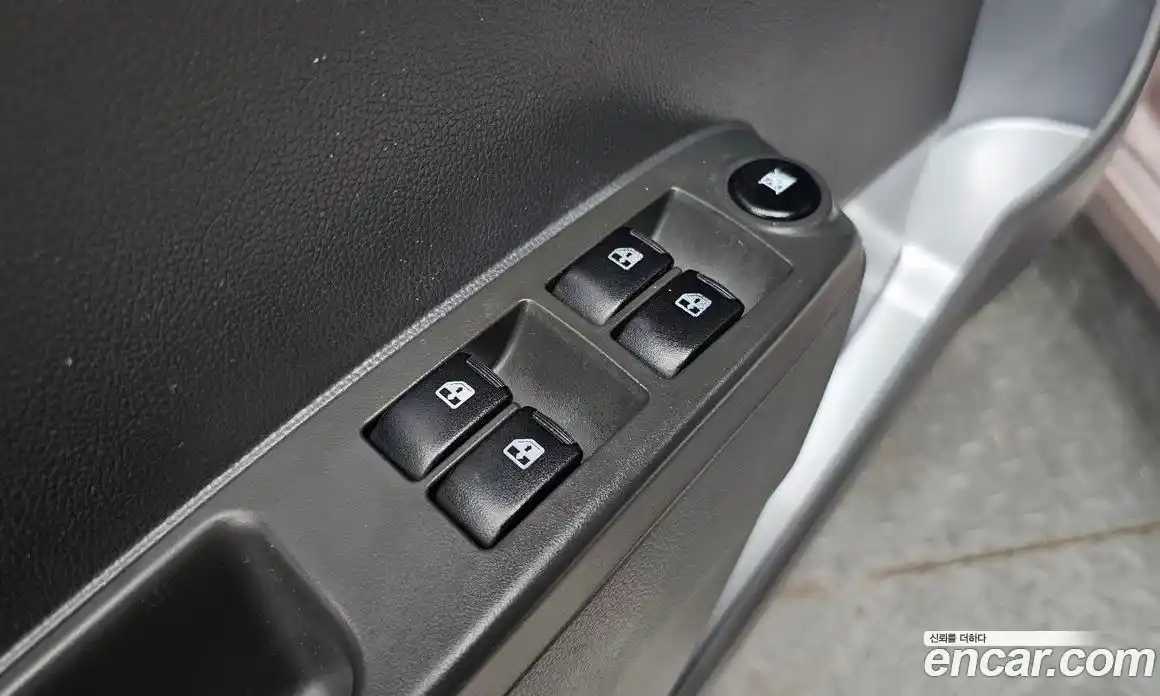 Chevrolet Spark 2012 1.0 Автомат в Москве № 100117, фото 10