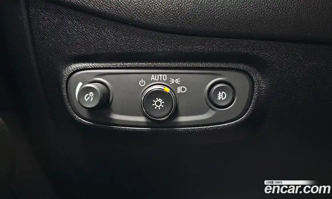 Chevrolet Equinox 2019 1.6 Автомат в Москве № 104648, фото 14