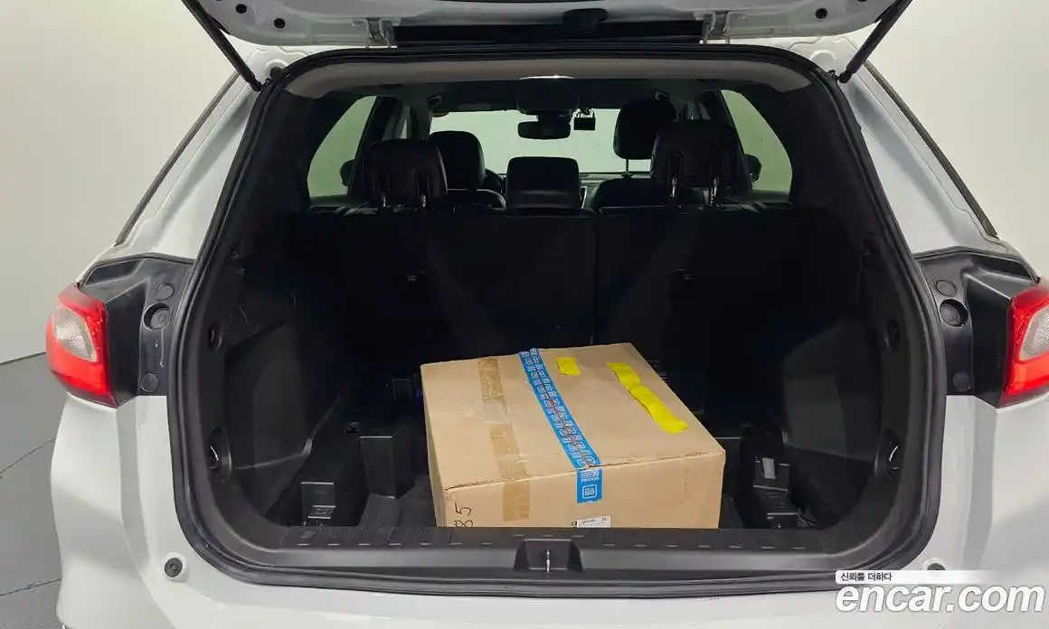 Chevrolet Equinox 2019 1.6 Автомат в Москве № 104648, фото 7