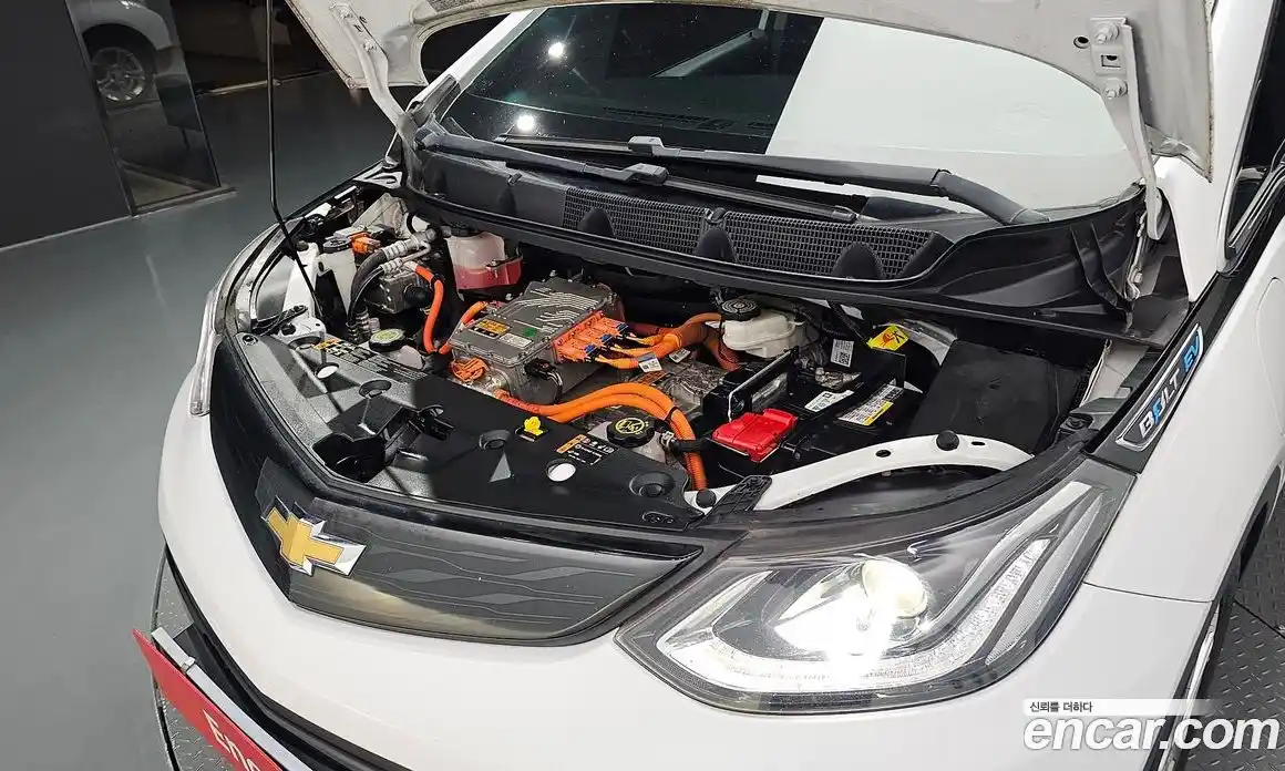 Chevrolet Bolt EV 2018 0.2 Автомат в Москве № 105018, фото 13