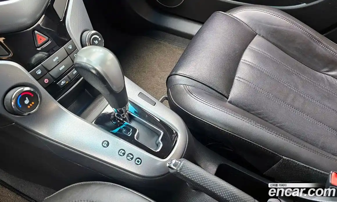 Chevrolet Cruze 2011 1.8 Автомат в Москве № 105091, фото 11