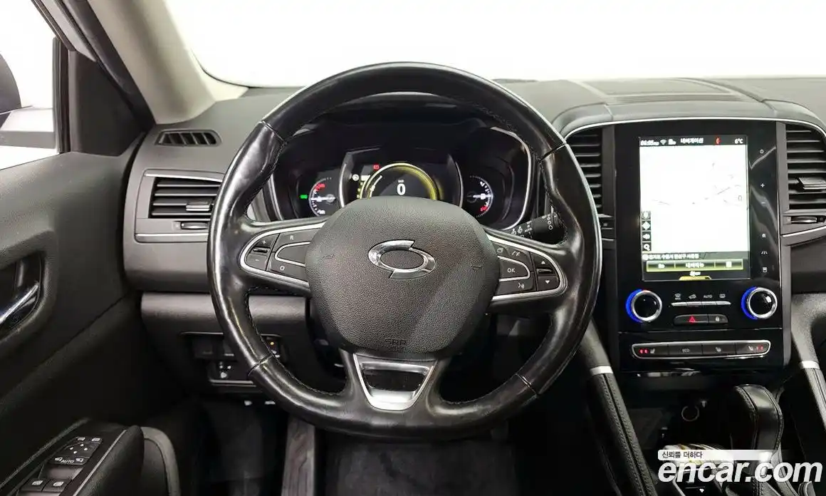 Renault QM6 2022 2.0 Автомат в Москве № 106994, фото 1