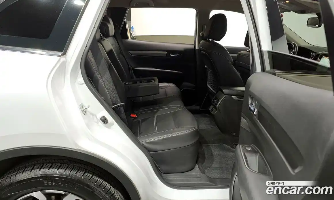 Renault QM6 2022 2.0 Автомат в Москве № 106994, фото 13