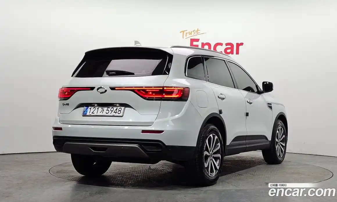 Renault QM6 2022 2.0 Автомат в Москве № 106994, фото 16