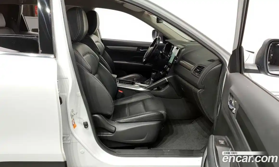 Renault QM6 2022 2.0 Автомат в Москве № 106994, фото 5