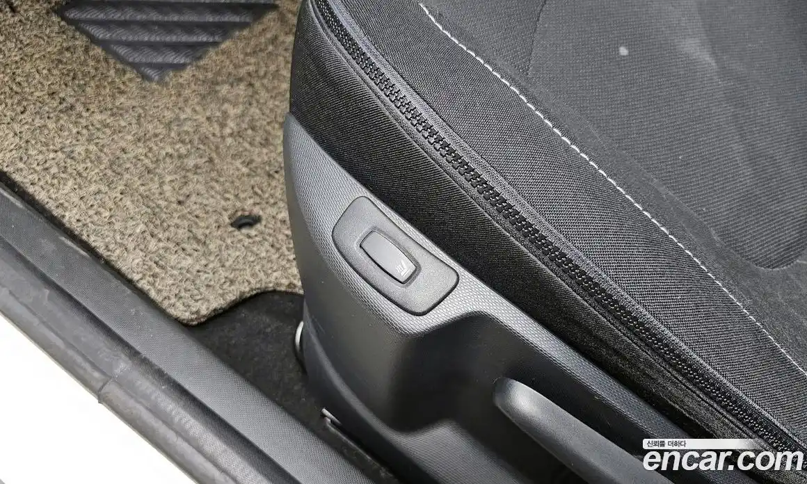 Renault QM3 2014 1.5 Автомат в Москве № 107005, фото 1