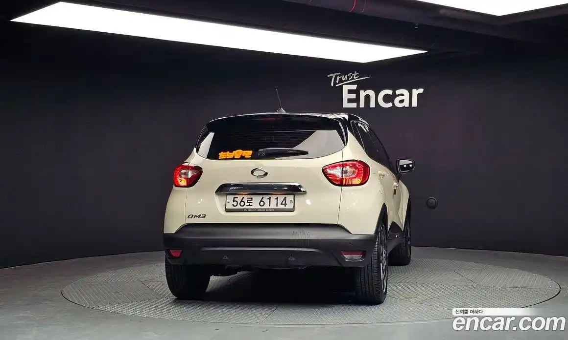 Renault QM3 2014 1.5 Автомат в Москве № 107005, фото 18