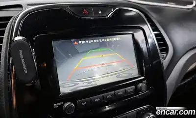 Renault QM3 2014 1.5 Автомат в Москве № 107005, миниатюра 9