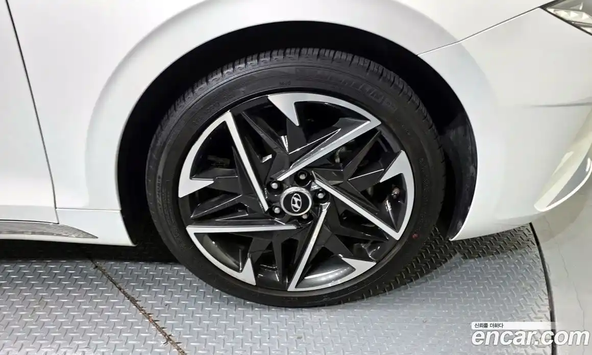 Hyundai Grandeur 2022 2.5 Автомат в Москве № 109374, фото 19