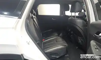 Hyundai Santa Fe 2019 2.0 Автомат в Москве № 112686, миниатюра 2