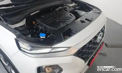 Hyundai Santa Fe 2019 2.0 Автомат в Москве № 112686, миниатюра 3