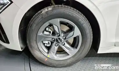 Kia K5 2024 2.0 Автомат в Москве № 113928, миниатюра 6