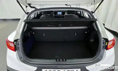 Kia Stonic 2020 1.4 Автомат в Москве № 122125, миниатюра 11