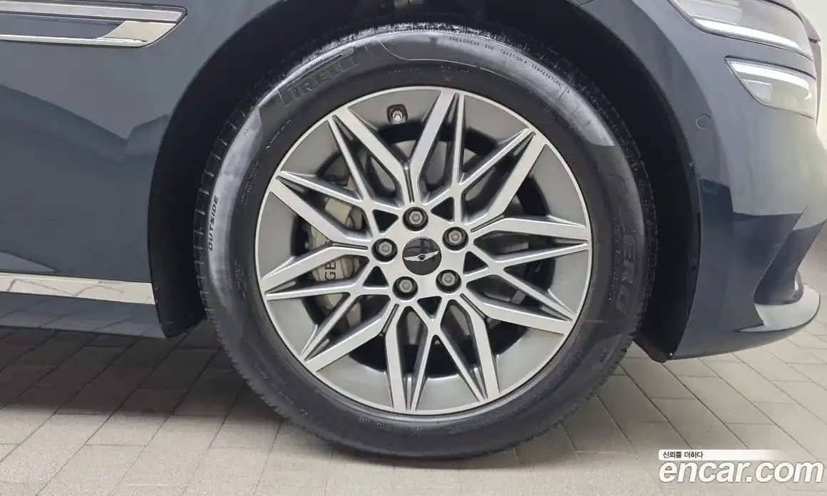 Genesis G80 2025 2.5 Автомат в Москве № 122439, фото 16