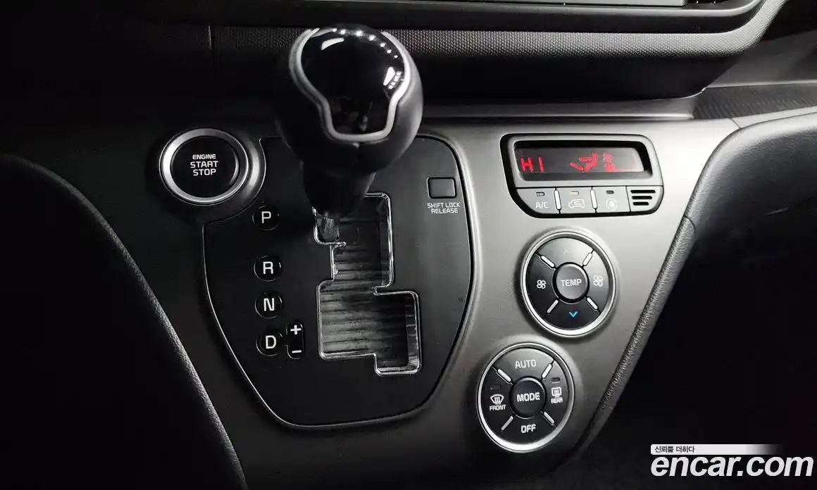 Kia Ray 2023 1.0 Автомат в Москве № 124208, фото 18