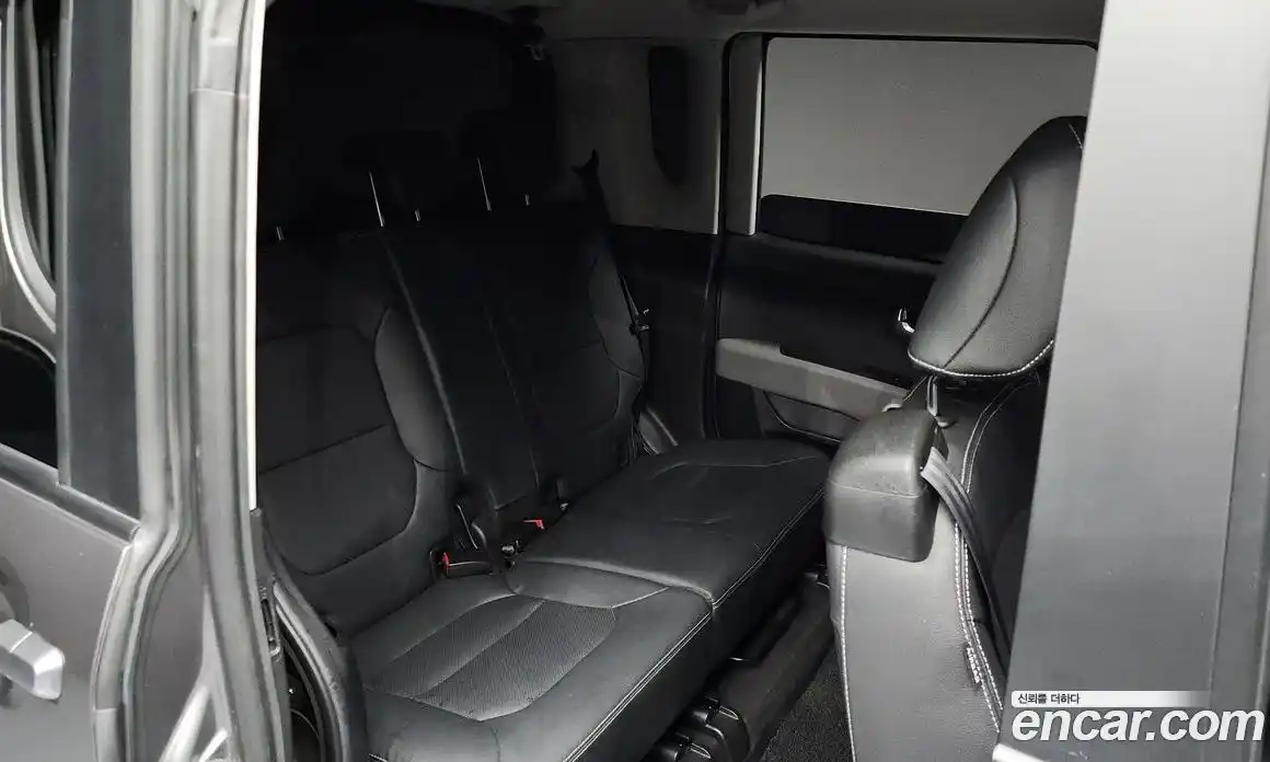 Kia Ray 2023 1.0 Автомат в Москве № 124208, фото 2