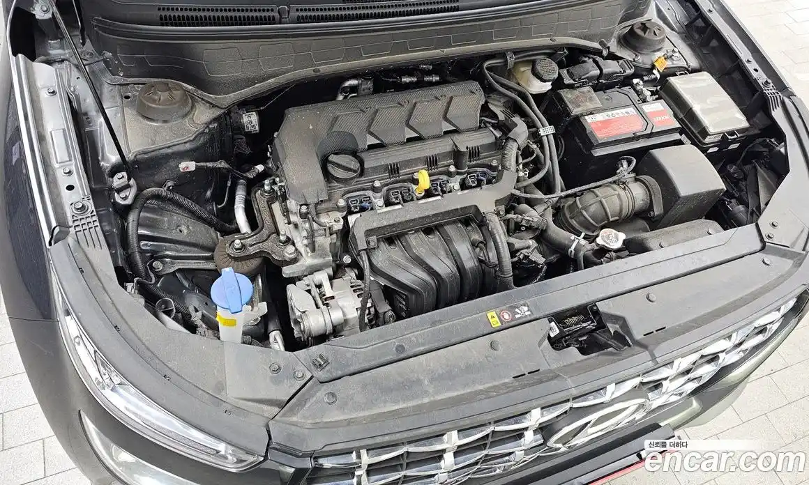 Hyundai Venue 2022 1.6 Автомат в Москве № 124375, фото 13