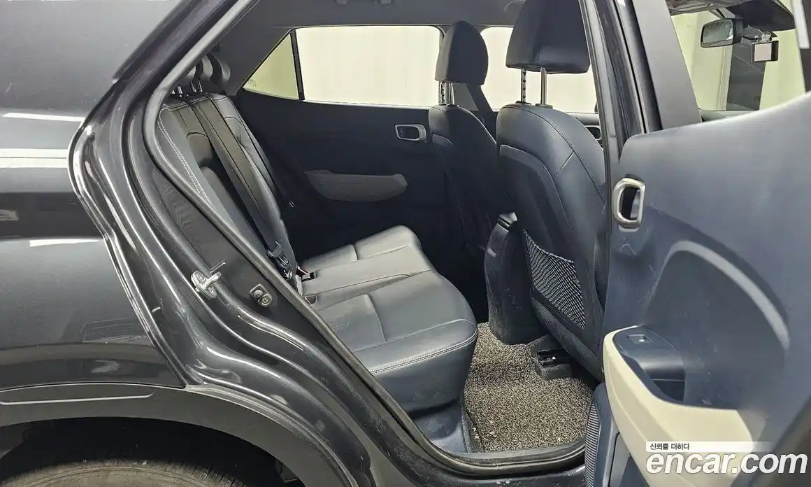 Hyundai Venue 2022 1.6 Автомат в Москве № 124375, фото 18