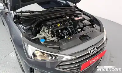 Hyundai Avante 2020 1.6 Автомат в Москве № 124979, миниатюра 9