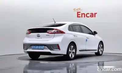 Hyundai Ioniq 2018 Автомат в Москве № 125900, миниатюра 6