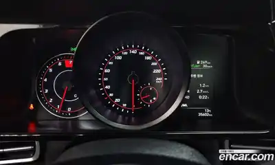 Hyundai Avante 2023 1.6 Автомат в Москве № 127715, миниатюра 6