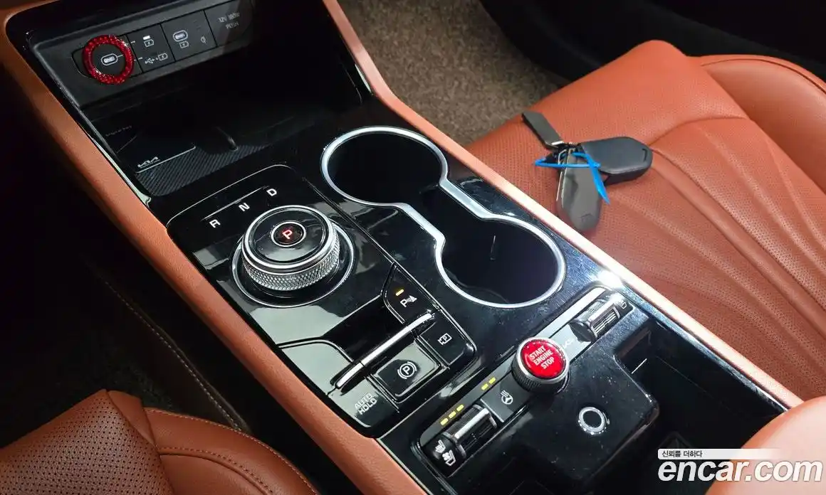 Kia K5 2024 2.0 Автомат в Москве № 131312, фото 1