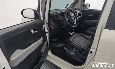 Kia Ray 2023 1.0 Автомат в Москве № 131792, миниатюра 12