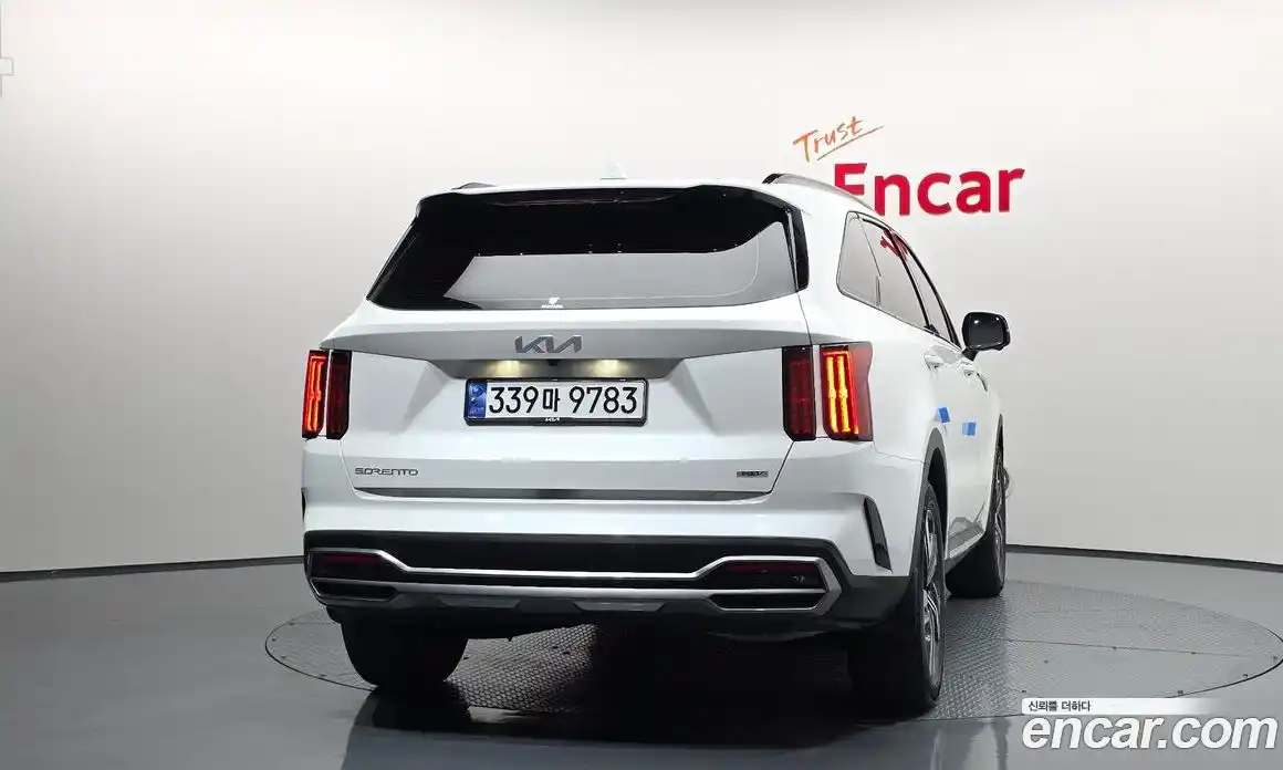 Kia Sorento 2023 1.6 Автомат в Москве № 131907, фото 12