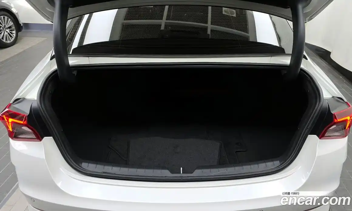 Kia K5 2022 1.6 Автомат в Москве № 133255, фото 7