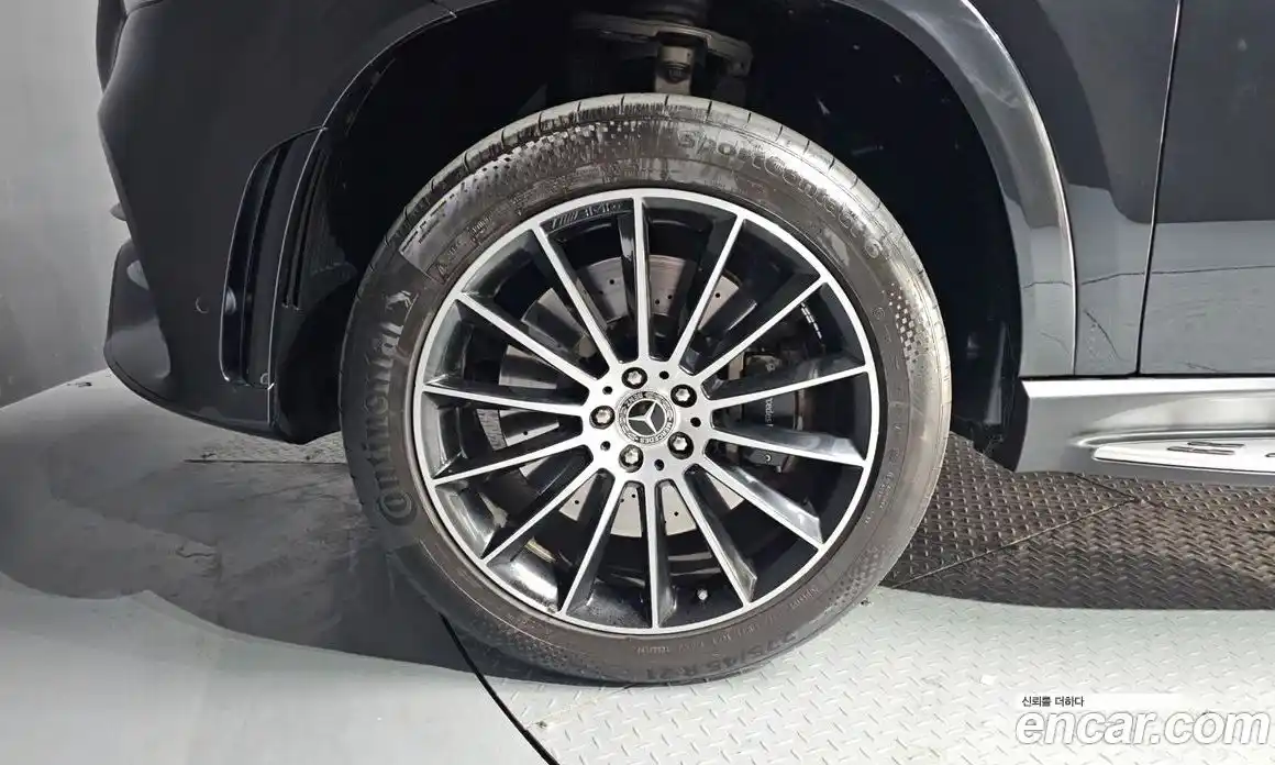 Mercedes-Benz GLE-Class 2022 2.9 Автомат в Москве № 137480, фото 16