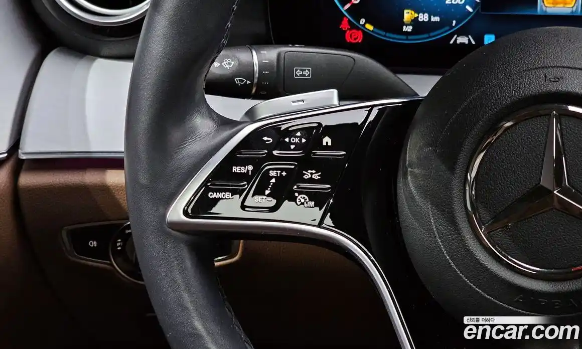 Mercedes-Benz E-Class 2021 2.0 Автомат в Москве № 139342, фото 5