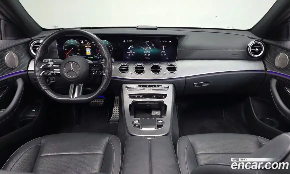 Mercedes-Benz E-Class 2022 2.0 Автомат в Москве № 142330, фото 17