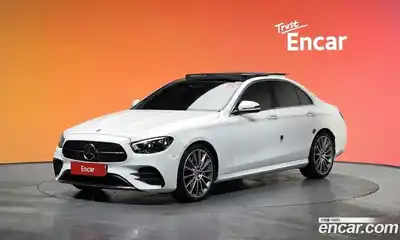 Mercedes-Benz E-Class 2022 2.0 Автомат в Москве № 142330, миниатюра 3