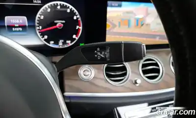 Mercedes-Benz E-Class 2020 2.0 Автомат в Москве № 143573, миниатюра 4