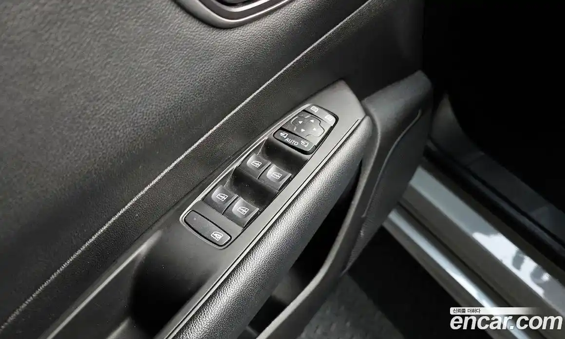 Renault SM6 2019 2.0 Автомат в Москве № 148394, фото 20