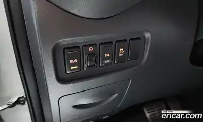 Renault QM5 2014 2.0 Автомат в Москве № 150473, миниатюра 3