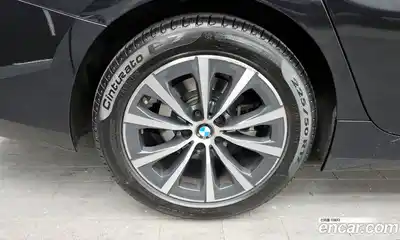 BMW 3-Series 2023 2.0 Автомат в Москве № 154652, миниатюра 2