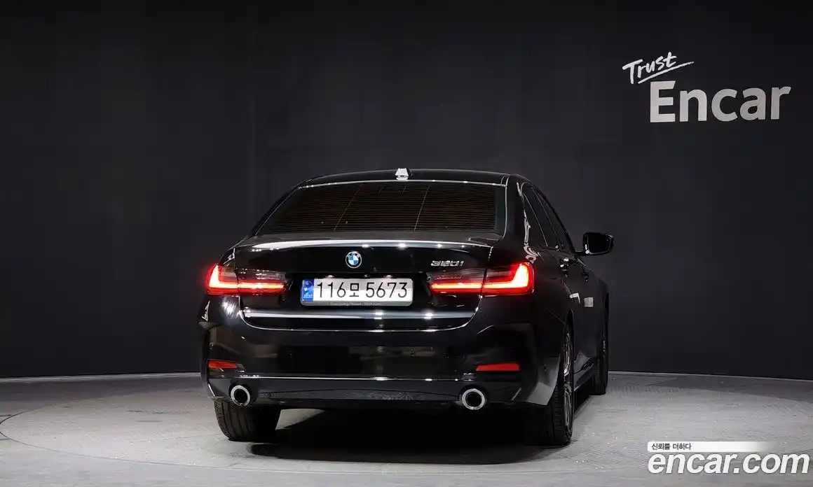 BMW 3-Series 2023 2.0 Автомат в Москве № 154652, фото 9