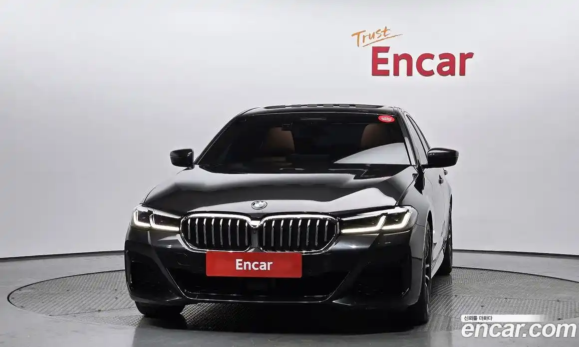 BMW 5-Series 2023 2.0 Автомат в Москве № 157771, фото 1