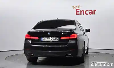 BMW 5-Series 2023 2.0 Автомат в Москве № 157771, миниатюра 2