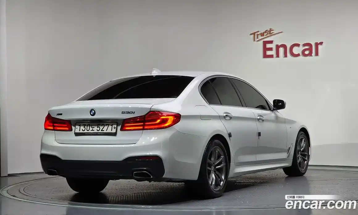 BMW 5-Series 2018 2.0 Автомат в Москве № 159145, фото 15