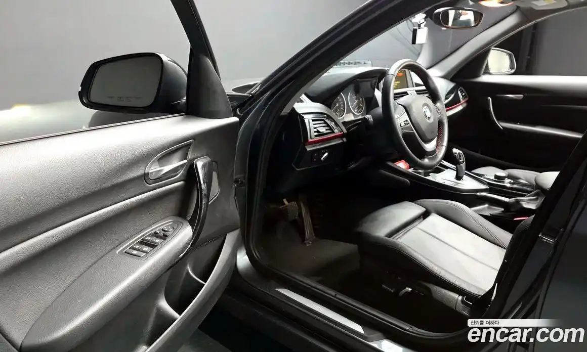 BMW 1-Series 2016 2.0 Автомат в Москве № 159533, фото 12